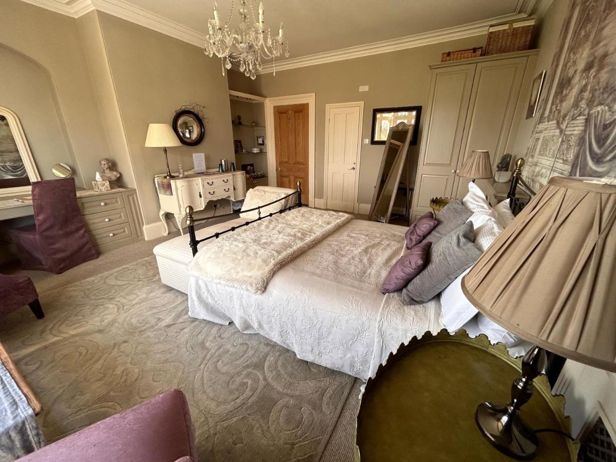 Hazel Manor Guest House Harrogate Bagian luar foto