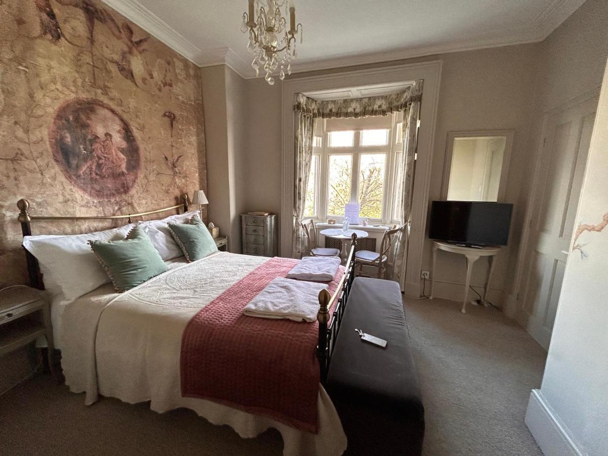 Hazel Manor Guest House Harrogate Bagian luar foto
