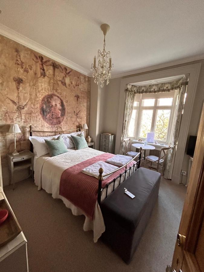 Hazel Manor Guest House Harrogate Bagian luar foto