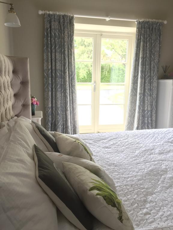 Hazel Manor Guest House Harrogate Bagian luar foto