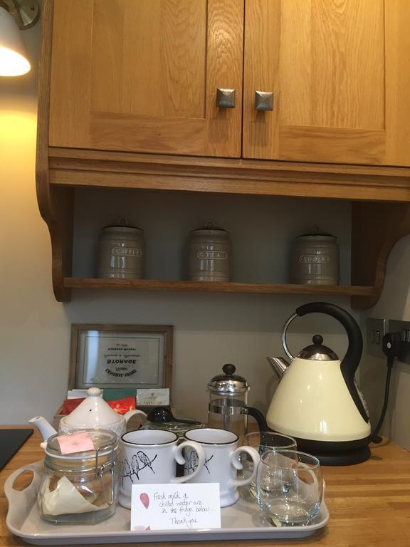 Hazel Manor Guest House Harrogate Bagian luar foto