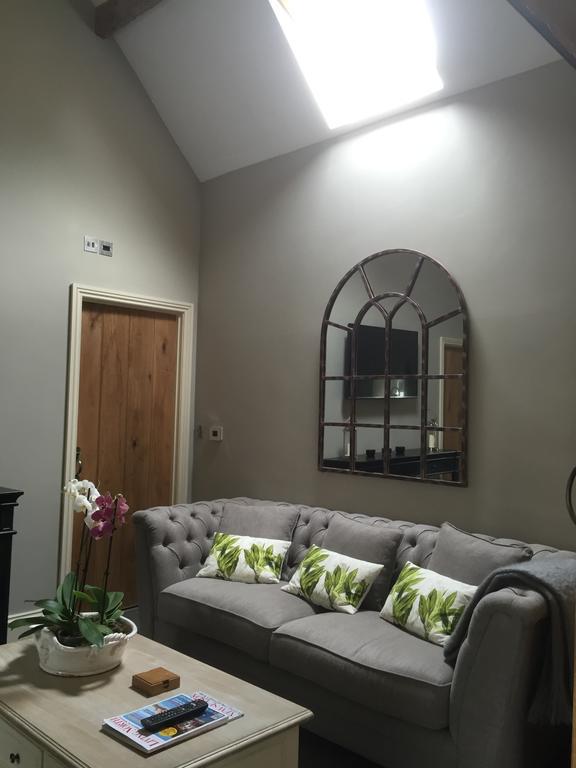 Hazel Manor Guest House Harrogate Bagian luar foto